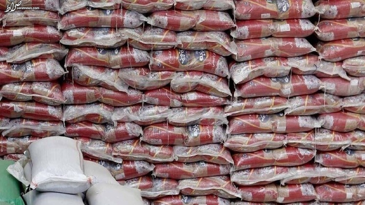 کشف انبار کیسههای برنج و روغن احتکار شده در تهران