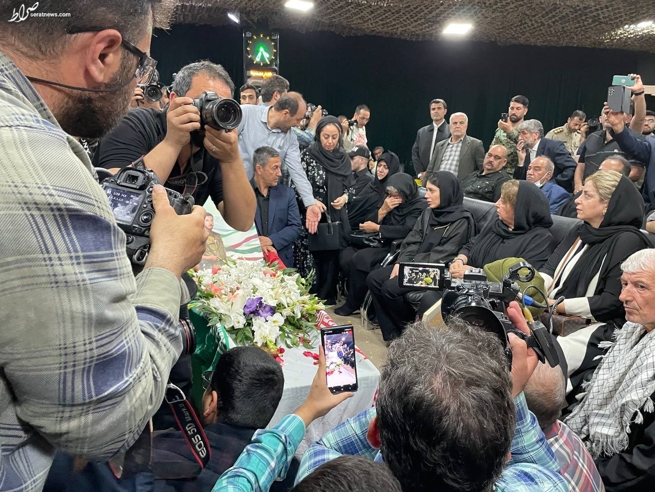 وداع با پیکر شهید جانی بت اوشانا +تصاویر