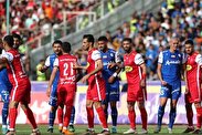 مربی استقلال مصدوم شد!