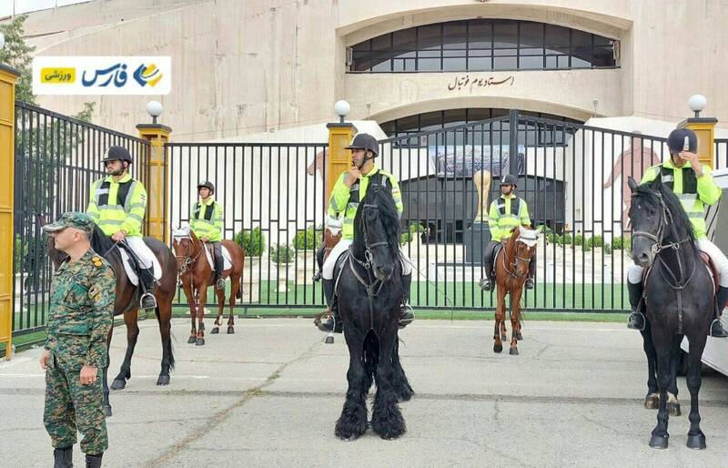 عکس/ پلیس اسب سوار در ورزشگاه آزادی