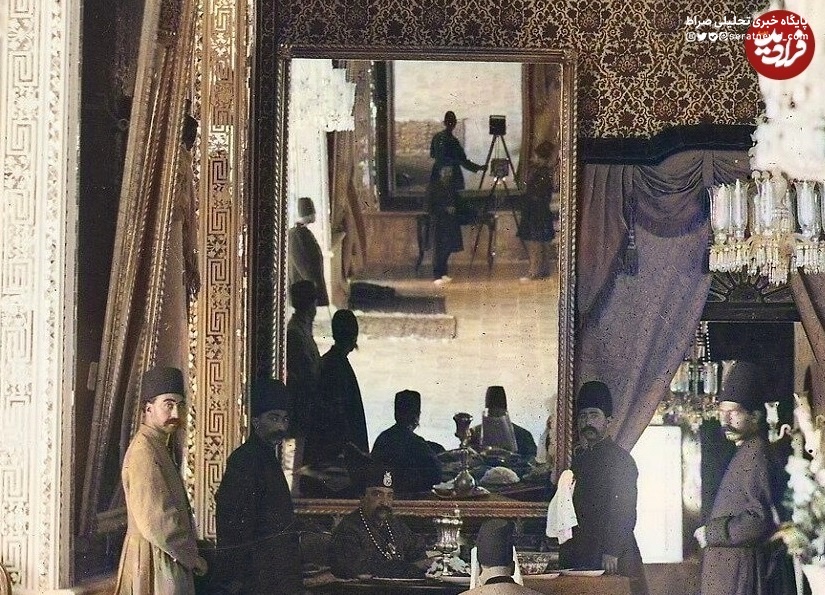«سلفی قاجاری» هنرمندانه‌ترین عکس ناصرالدین شاه