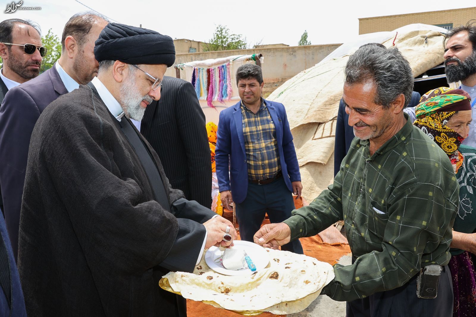 عکس/ غذای رئیس جمهور در سفر استانی