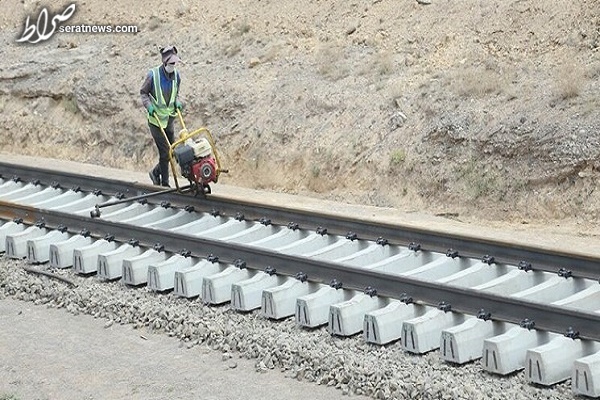 بغداد: توافق‌نامه با تهران برای احداث پل راه‌آهن روی اروندرود منعقد شد