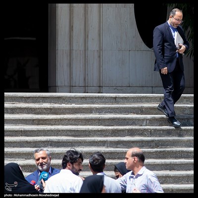 در حاشیه جلسه هیئت دولت