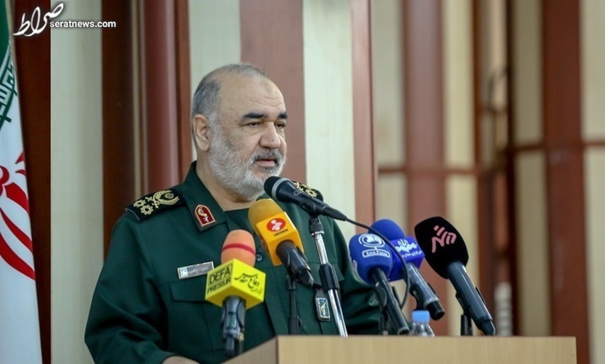 سرلشکر سلامی: تکفرزندی پدیده خاموش انقراض نسل است