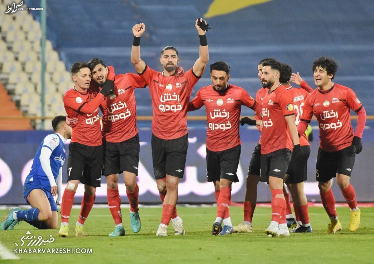 چرا استقلال موفق به جذب اسدی نشد؟