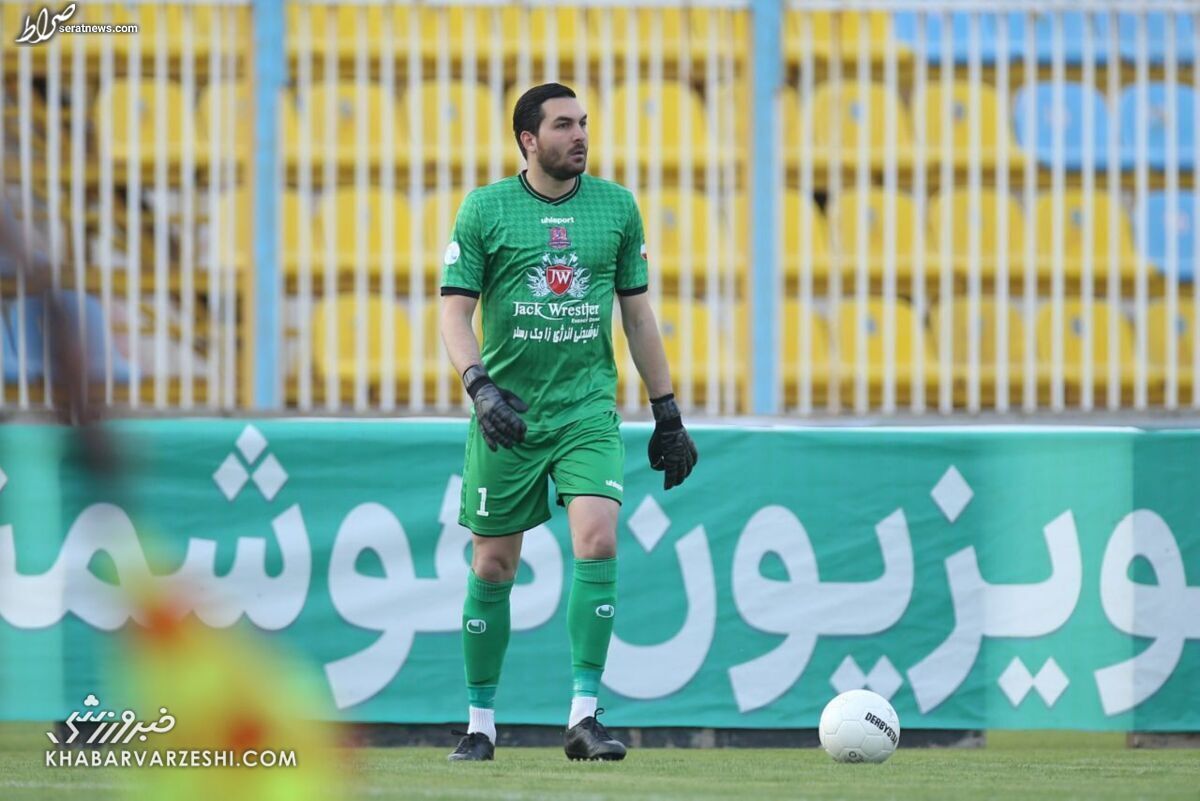 در صورت جدایی بیرانوند، این دروازهبان هم شانسی برای پرسپولیسی شدن ندارد!