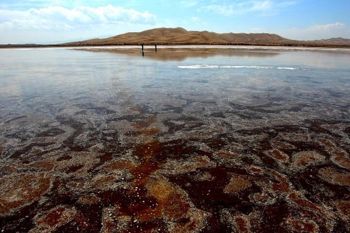 عکس / دریاچه‌ای خاص در اصفهان