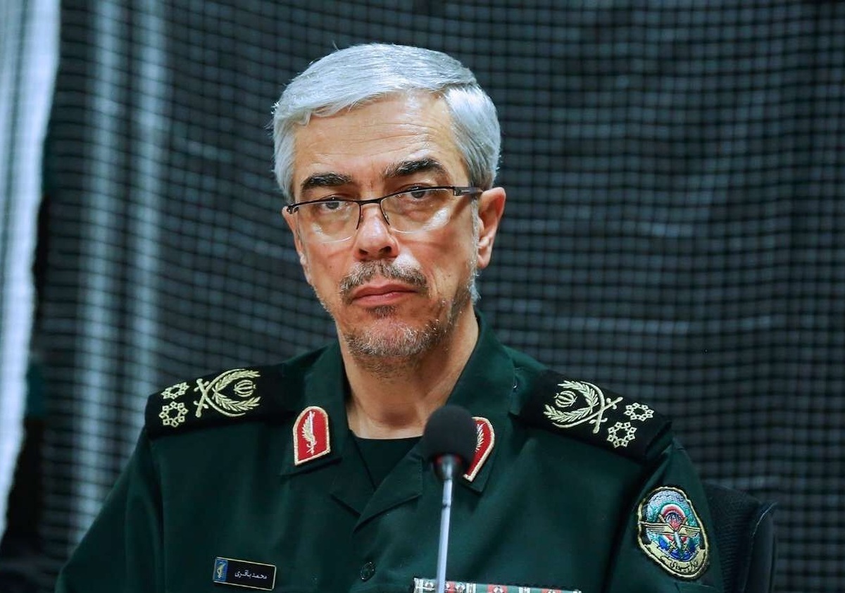 سرلشکر باقری: هیچ دولت اروپایی حاضر به پناهدادن به گروهک مزدور منافقین نیست