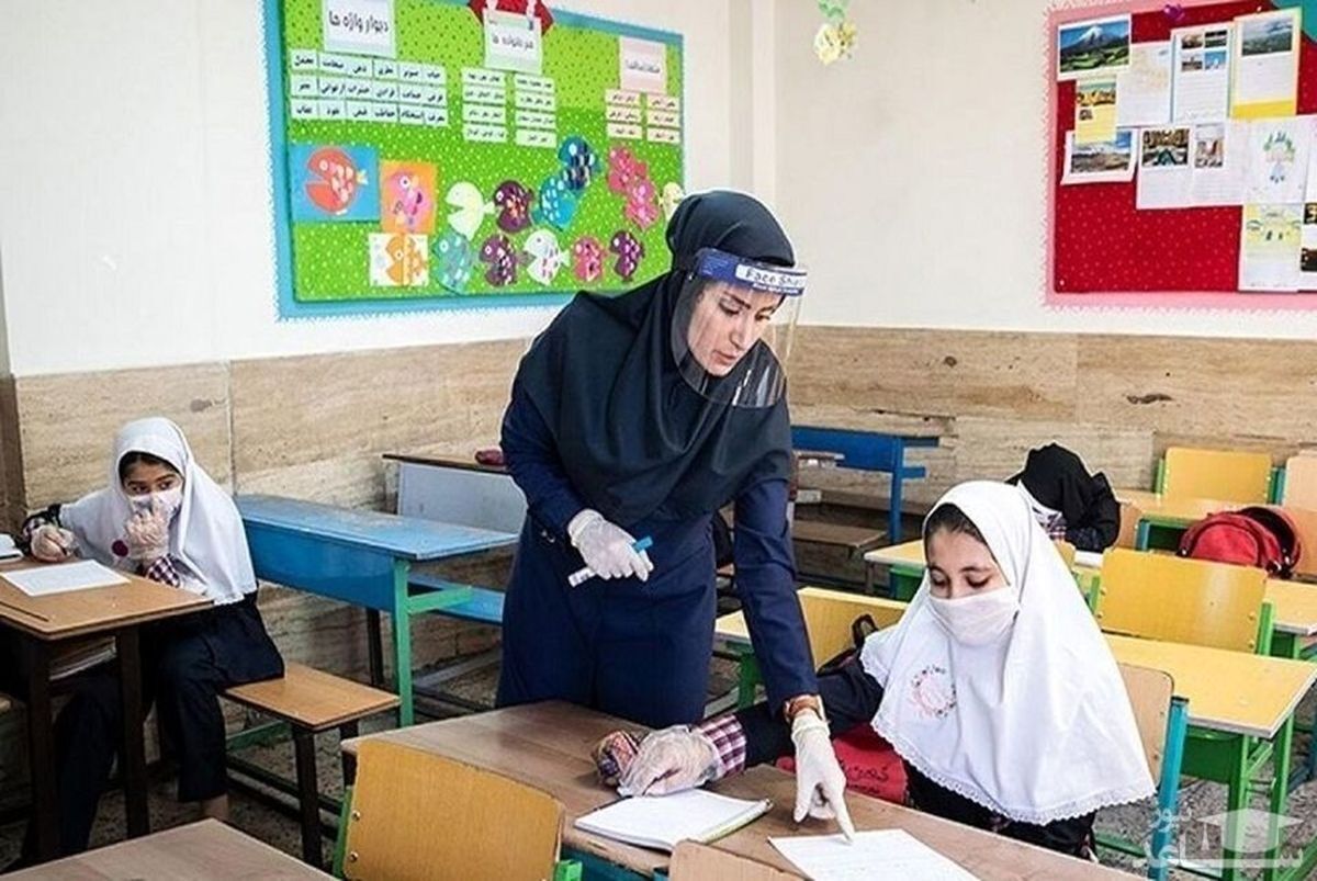 اعتراضات معلمان به رتبهبندی تا شروع سال تحصیلی رسیدگی میشود