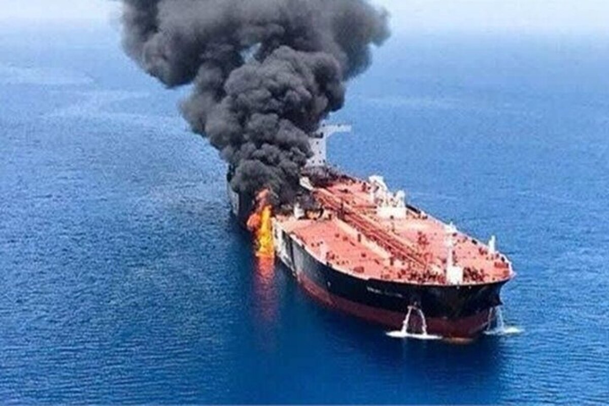 آتش سوزی کشتی خارجی در عسلویه