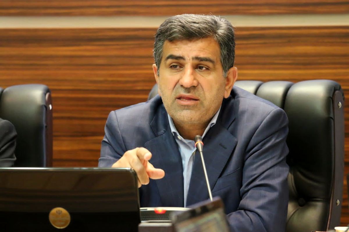معاون اول رئیس جمهور با رای مجلس انتخاب شود