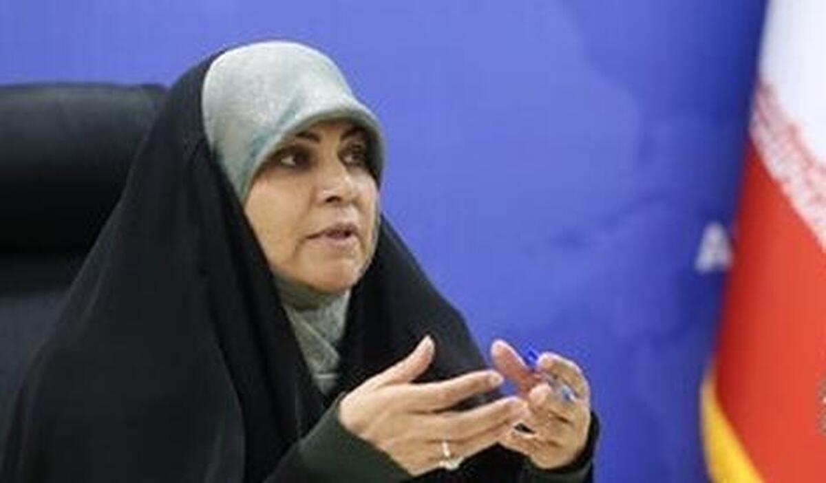 دوستان انقلابی برای من میزنند که این خانم نفوذی و صهیونیست است، چون از آزادی بیان حرف میزنم / لایحه حجاب باید در صحن علنی بررسی شود تا مردم بشنوند چه اتفاقی میافتد