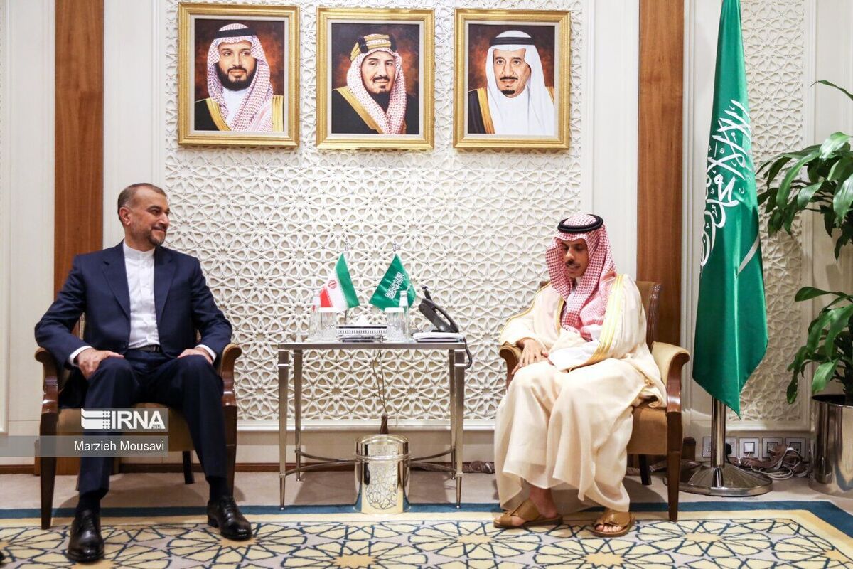 تهران و ریاض به دنبال فصل جدید روابط/ رییس جمهور به عربستان میرود