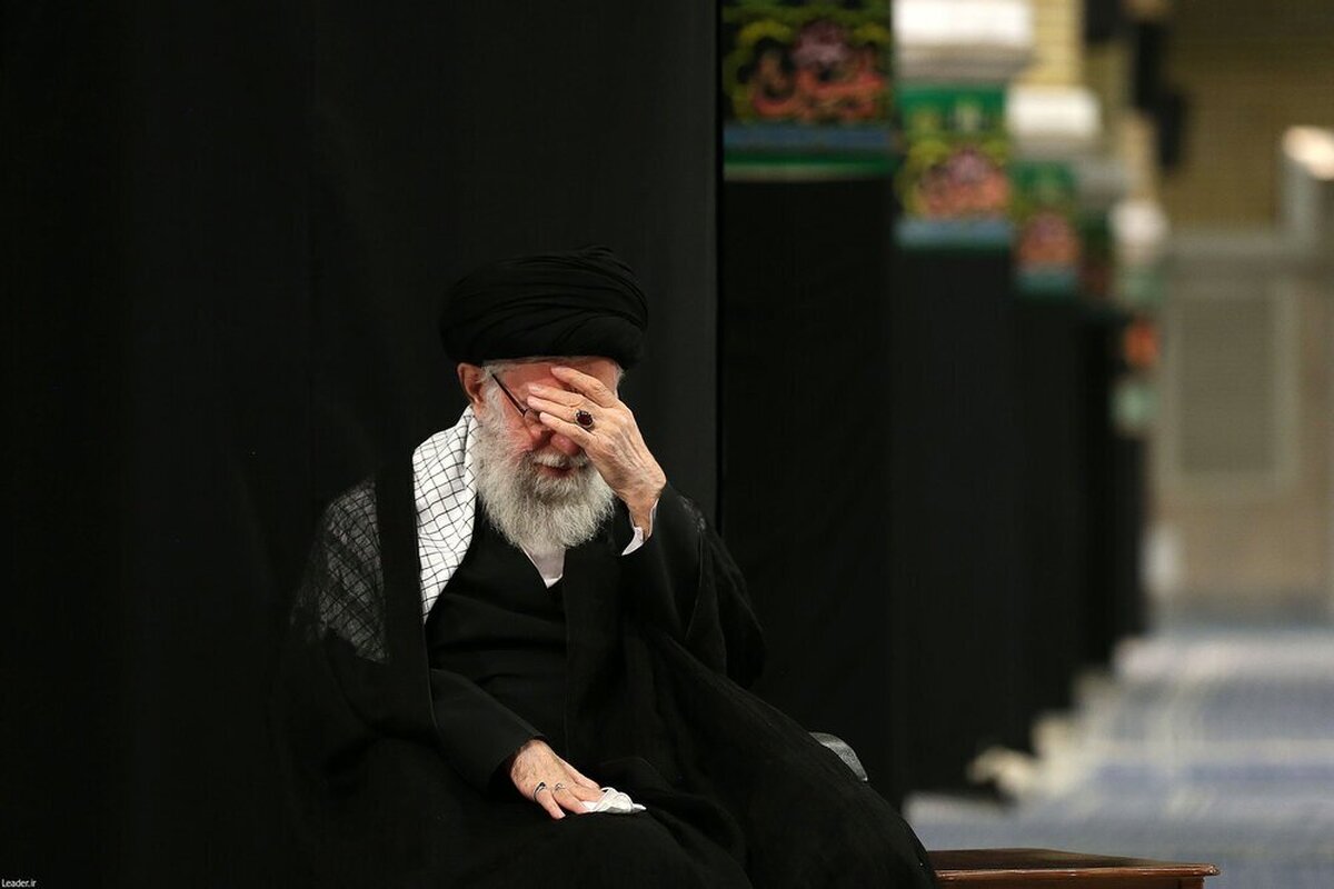عکس | حضور سیدعلی خمینی در مراسم عزاداری ایام محرم در حسینیه امام خمینی