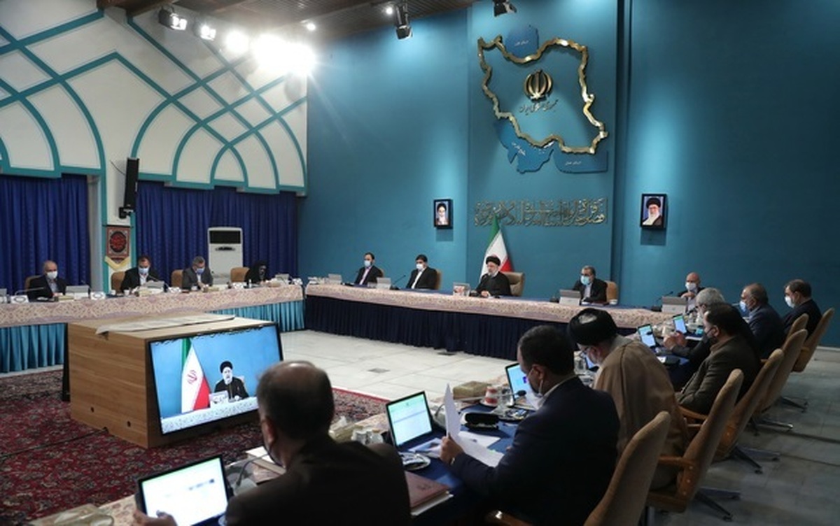 در ادبیات مدیران ارشد دولت ازجمله رئیسجمهور استدلالهای تکراری بسیار زیاد است
