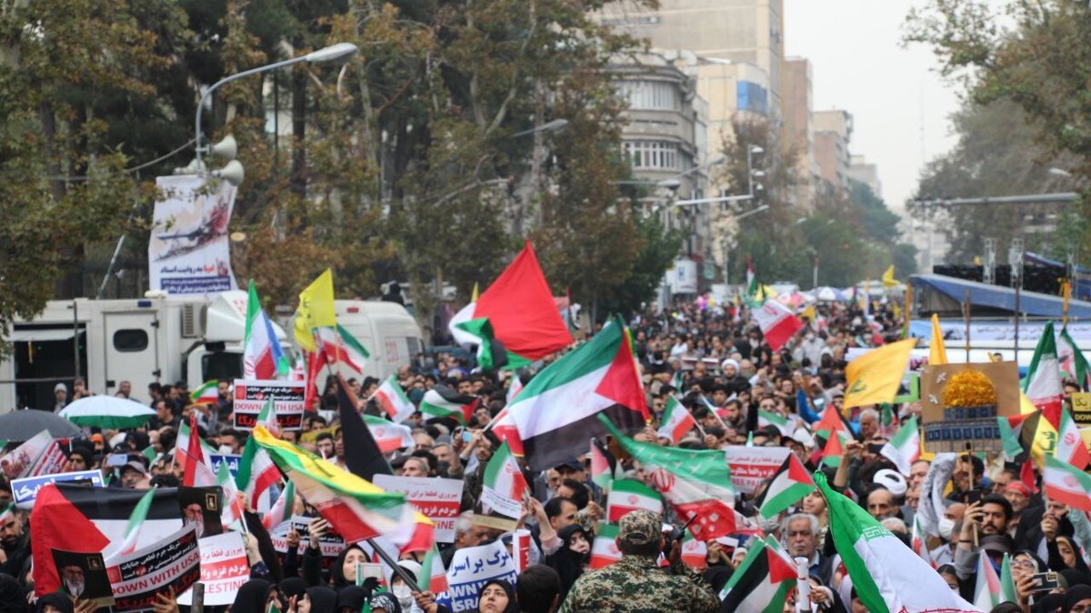 تصاویر/ راهپیمایی موتوری مشهدی‌ها در حمایت از «وعده صادق ۳»