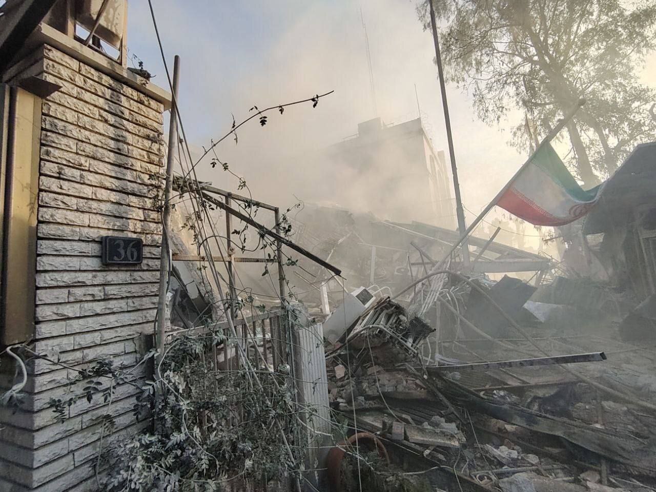 تصاویر جدید از ساختمان تخریب شده کنسولی ایران بر اثر حمله هوایی اسرائیل