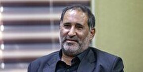 فیلم / شعرخوانی شاعر معروف در پخش زنده تلویزیونی درباره حمله پهپادی ایران | لبخند سحر نزدیک است...