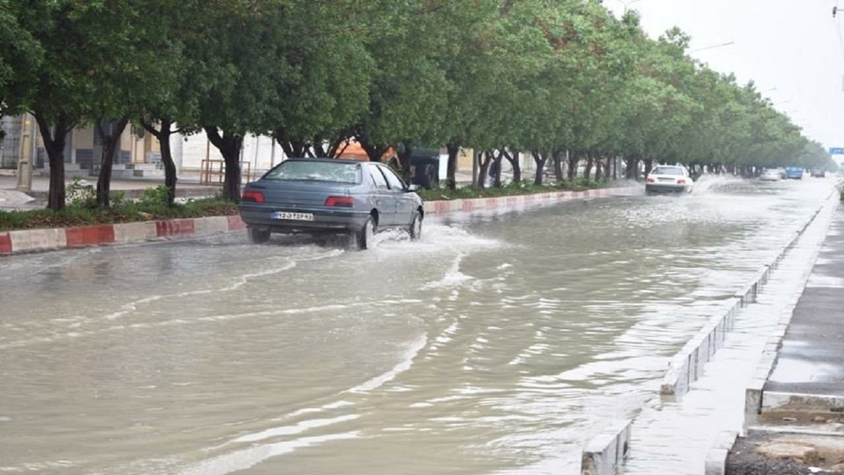 سیلاب‌ها در مسیر جنوب ایران؛ مدارس اين استان‌ها تعطیل شد