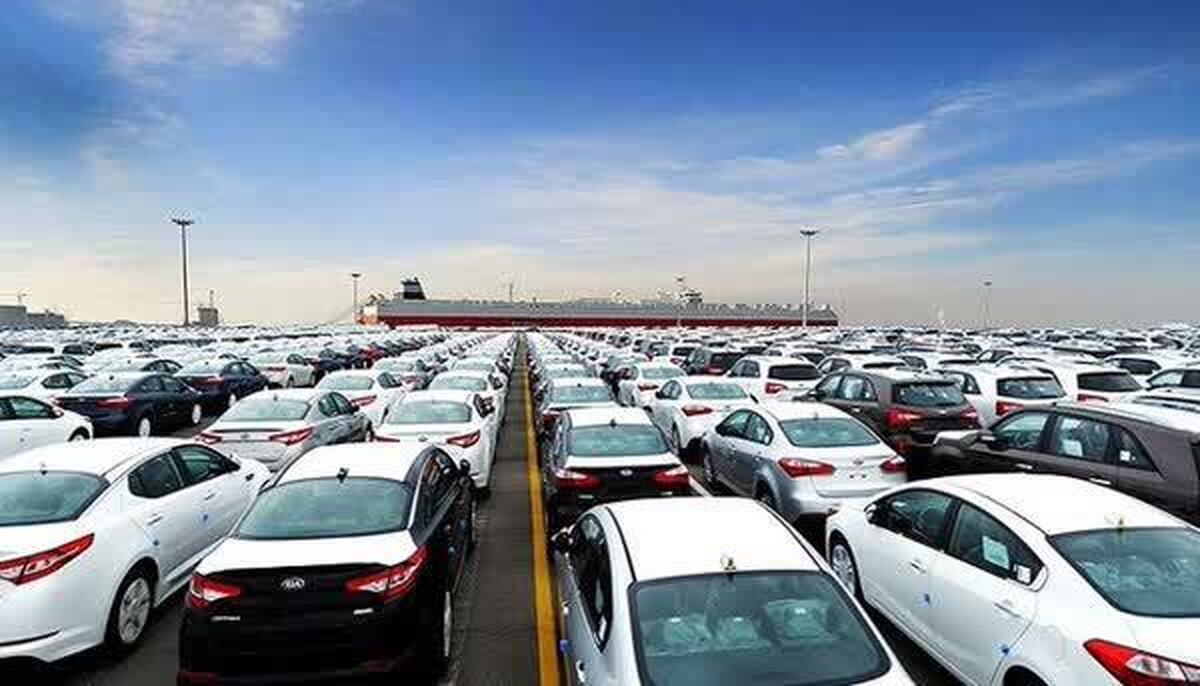 وزیر صمت: خودروهای وارداتی به‌زودی عرضه می شوند