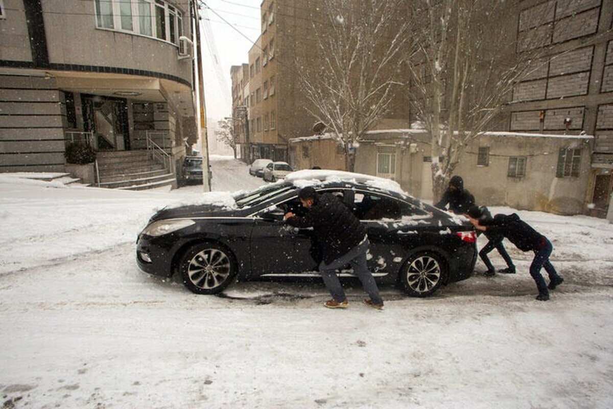 تهران یخ میزند