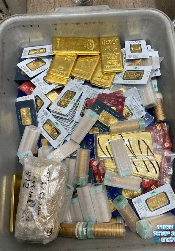 بازداشت مسافر اماراتی در فرودگاه بن گوریون به دلیل قاچاق طلا+عکس بازداشت مسافر اماراتی در فرودگاه بن گوریون به دلیل قاچاق طلا+عکس