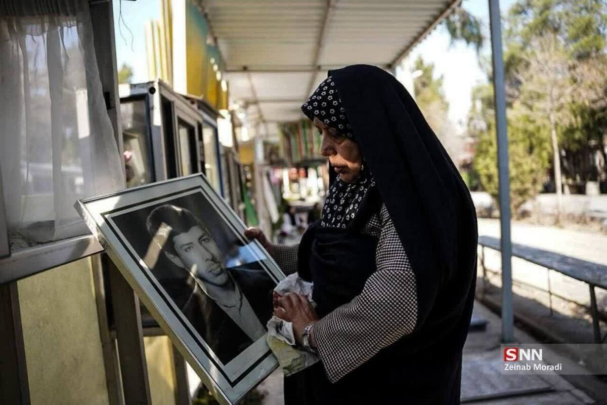 رئیس بنیاد شهید: ساماندهی مزار شهدا با اجازه مکتوب خانوادههای آنان انجام میشود