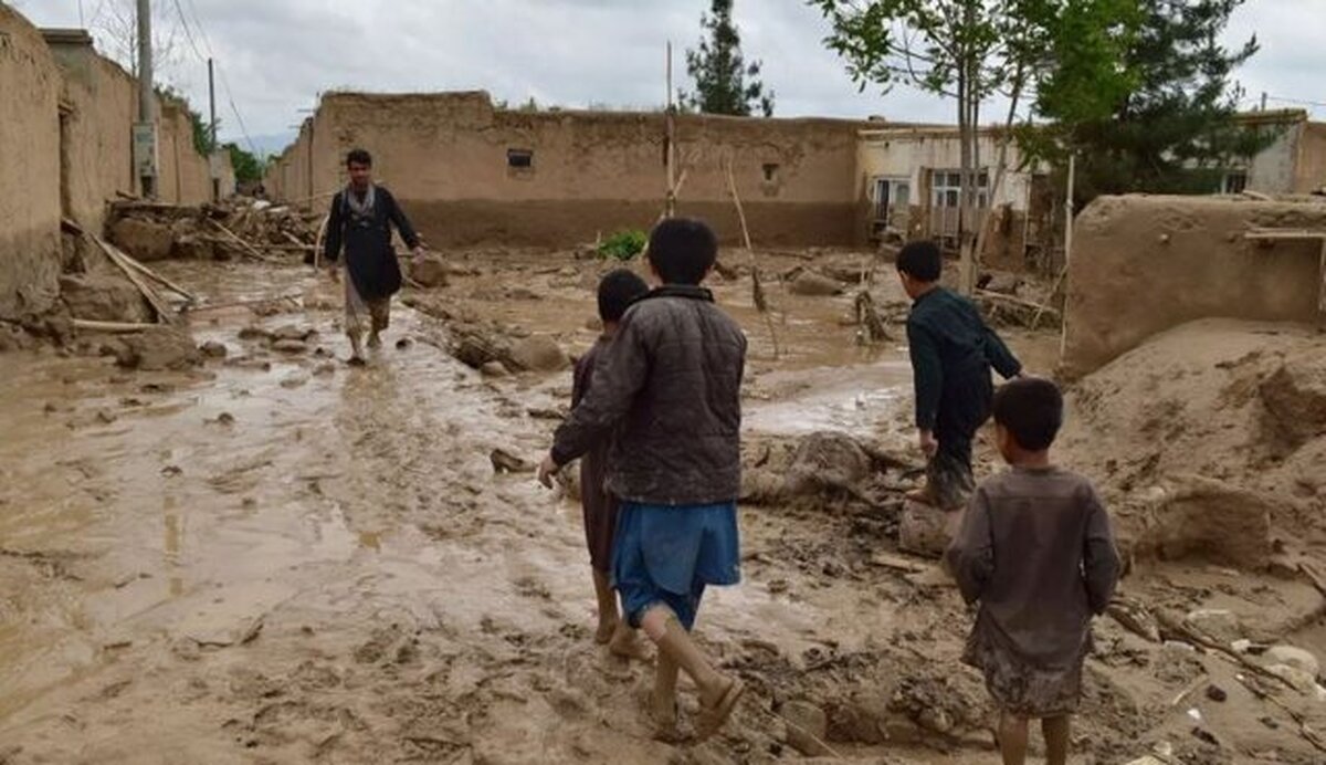 شمار جان‌باختگان سیل در افغانستان از ۳۳۰ تن گذشت