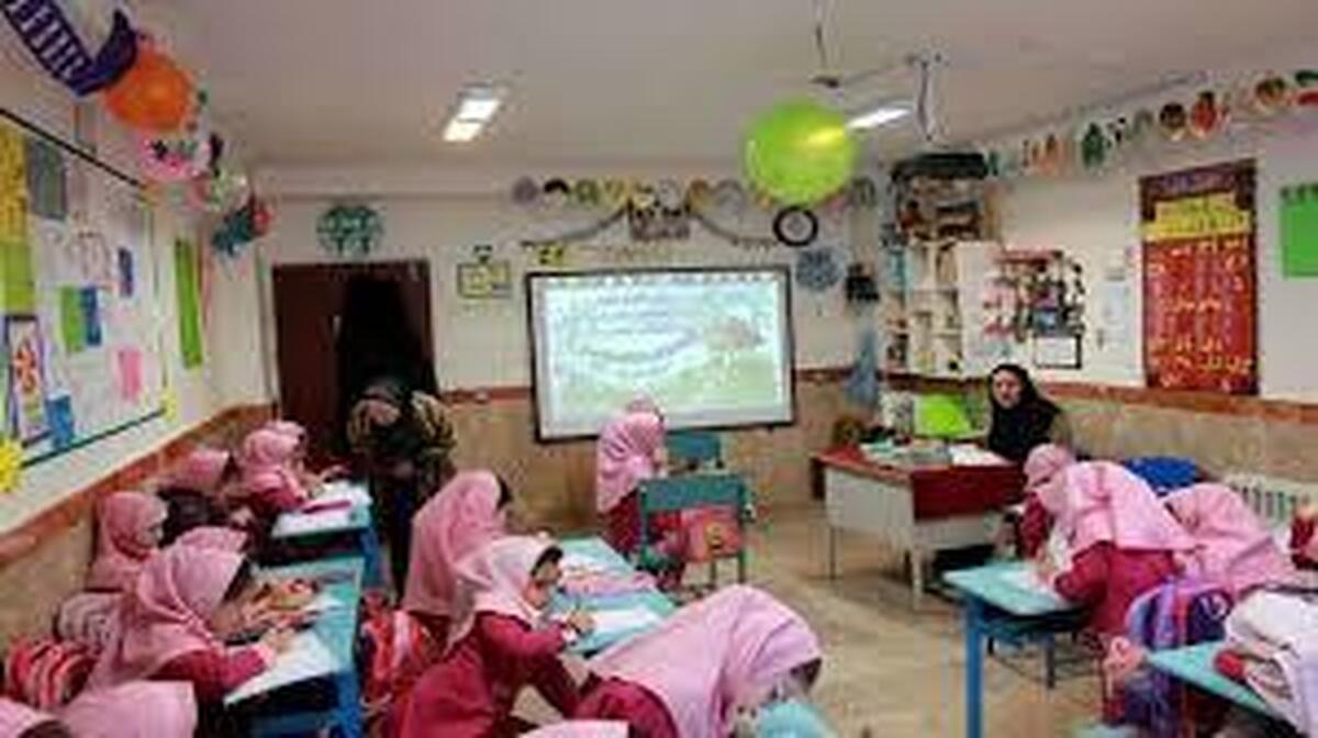 معاون وزیر آموزش و پرورش: شهریه مدارس غیردولتی متناسب با امکانات تعیین میشود/پیش ثبتنام براساس مبلغ پارسال