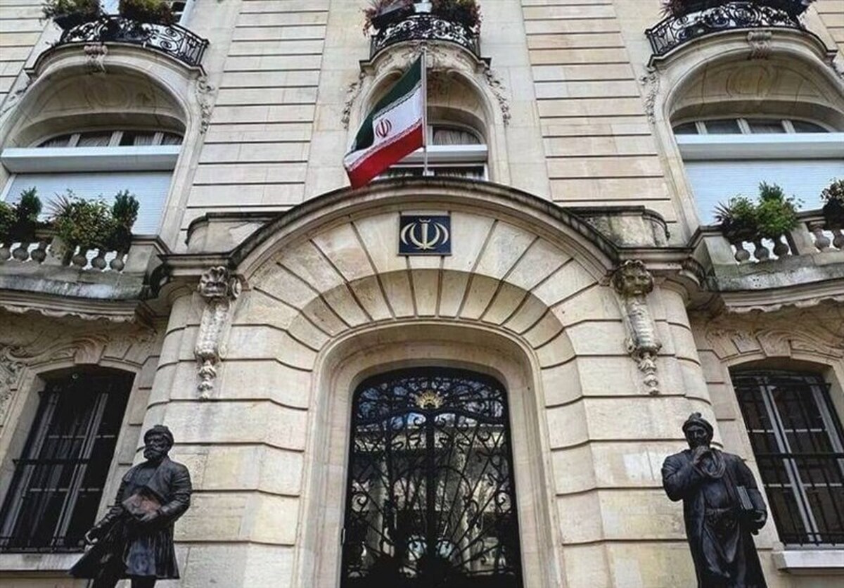 چشم پوشی سفارت ایران در پاریس از پیگیری قضایی فرد حمله کننده