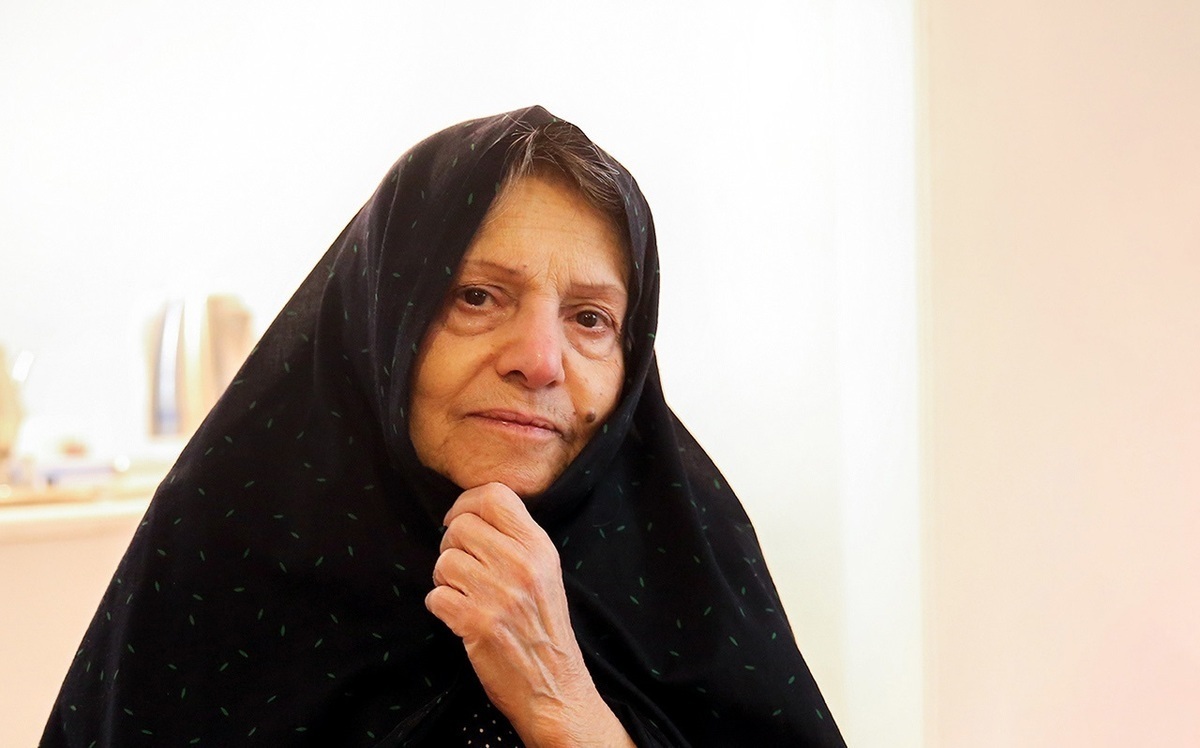 عروس امام خمینی درگذشت