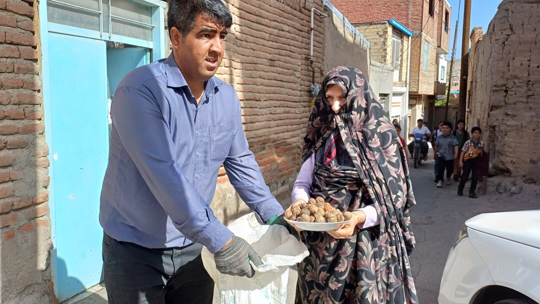 در این روستا یک شب در سال همه کوفته می خورند | مراسم «اوکوز قوربانی» در روستای اسفنجان شهرستان اسکو