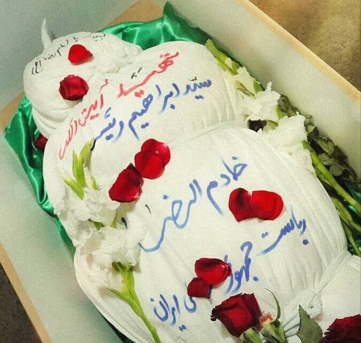 اولین تصویر از آمادهسازی محل دفن شهید سید ابراهیم رئیسی
