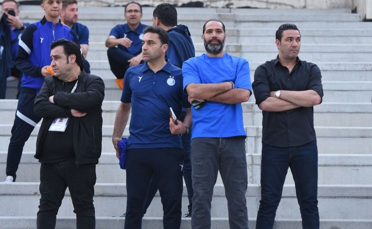 کنایه‌های سنگین مربی استقلال به قهرمانی پرسپولیس +عکس