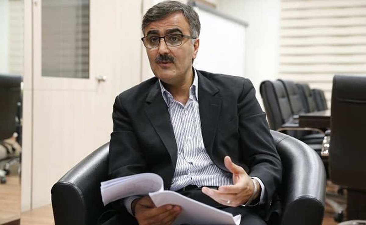 ابلاغیه رئیس‌کل بانک مرکزی درباره ممنوعیت فعالیت انتخاباتی کارکنان شبکه بانکی و استفاده از امکانات آن