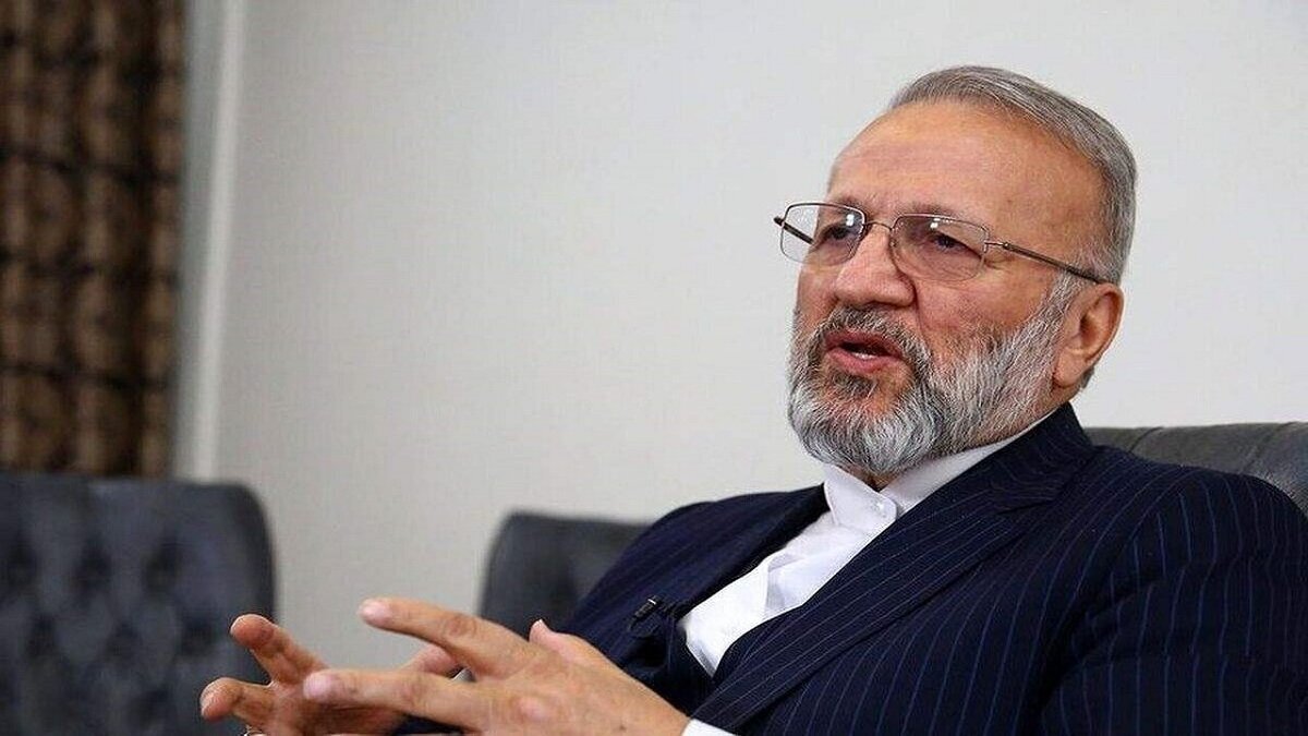 منوچهر متکی: قالی باف تمام ذهنش برای ریاست‌جمهوری است؛ جلساتش را هم تشکیل داده