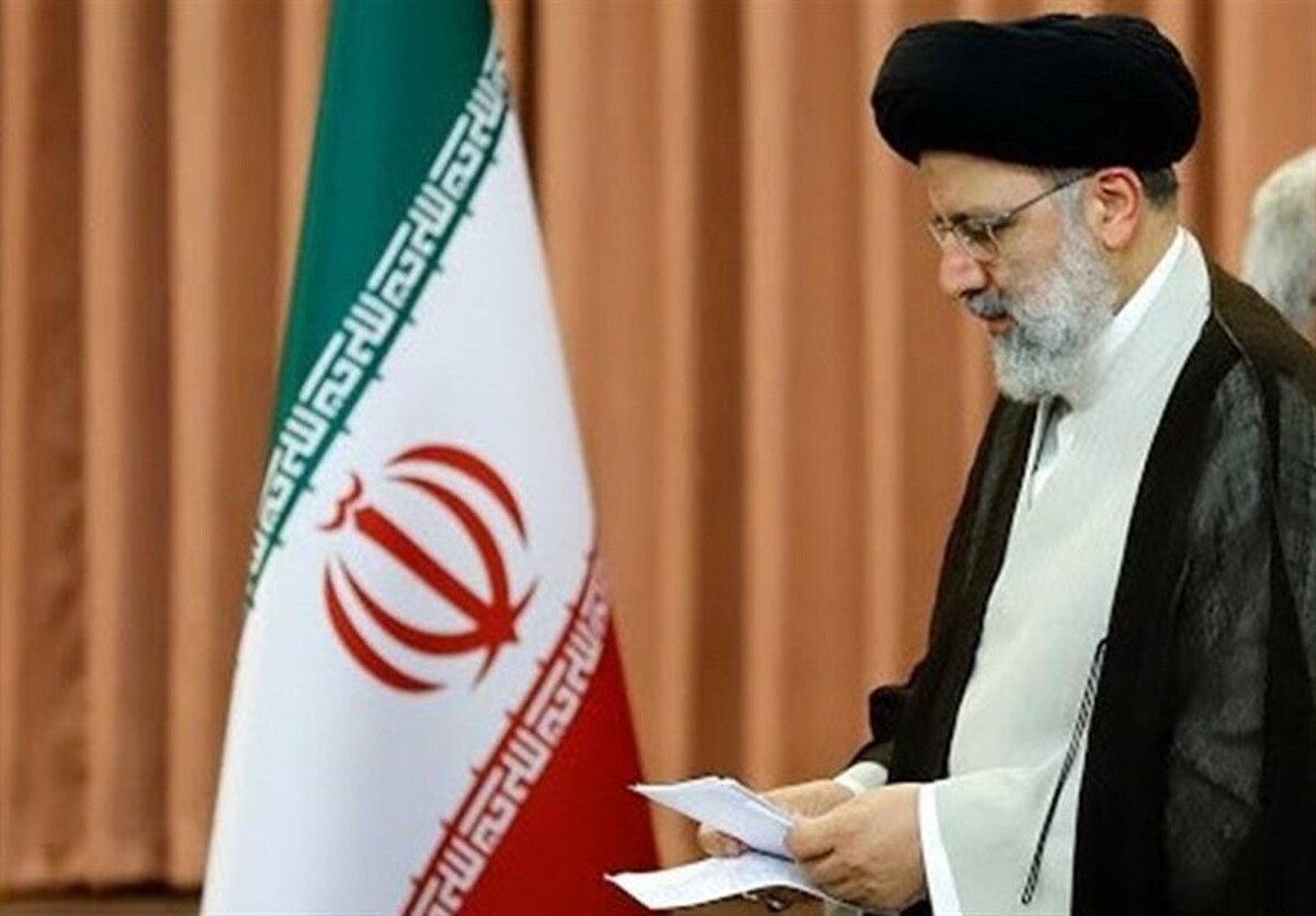 ادای احترام به رئیس جمهور شهید در لیگ برتر هندبال