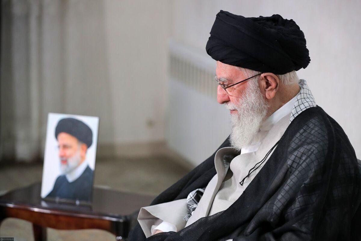 در کرامت آن مرحومه همین بس که سید نستوه مقاومت، برخاسته از دامن پاک اوست