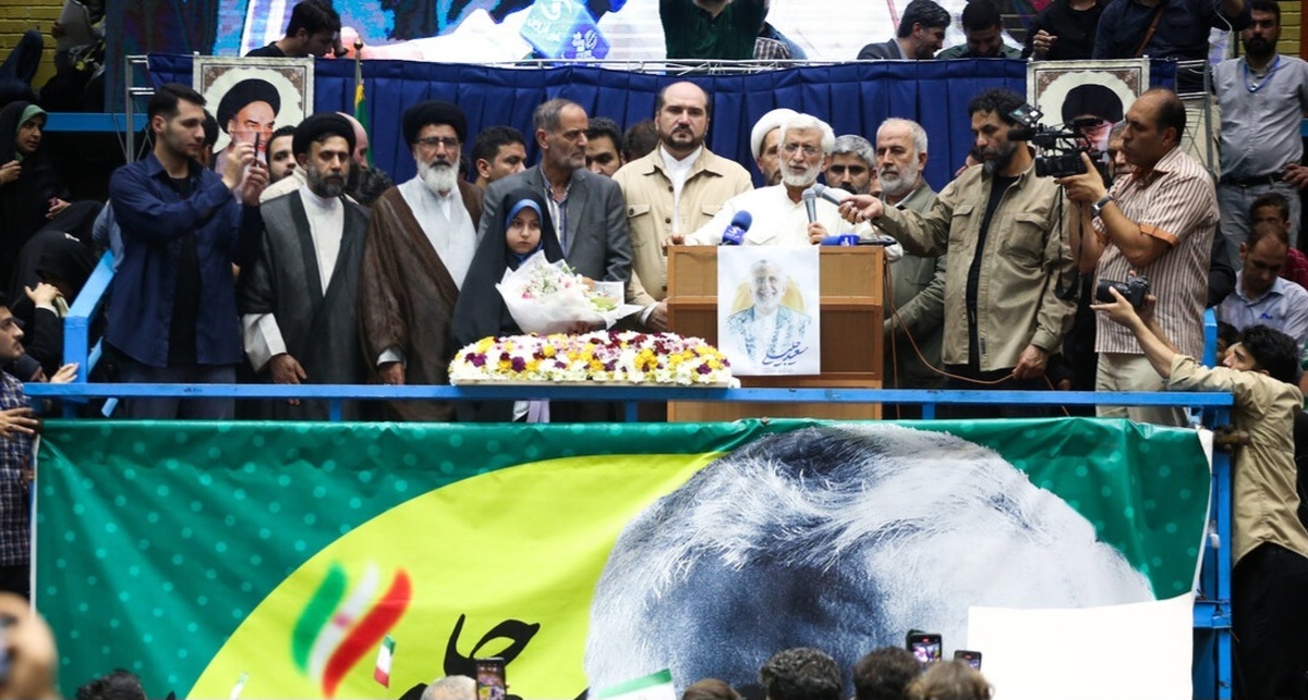 اگر کسی از گفتمان دولت سایه احساس خطر میکند قطعا با معنا و مبانی آن آشنا نیست | هر جایی که لازم باشد از عملکرد دولت آقای پزشکیان بی ملاحظه دفاع میکنیم