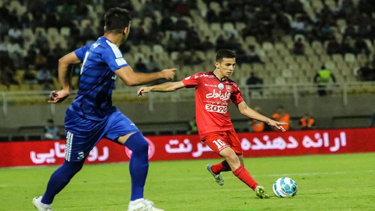 فرشاد احمدزاده به پرسپولیس پیوست