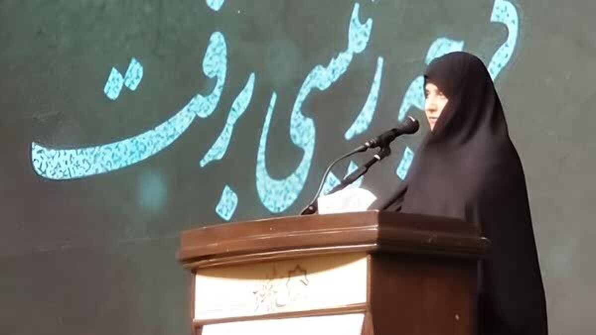 همسر شهید جمهور: مسؤولین نباید طبق هوای نفس تصمیم‌گیری کنند