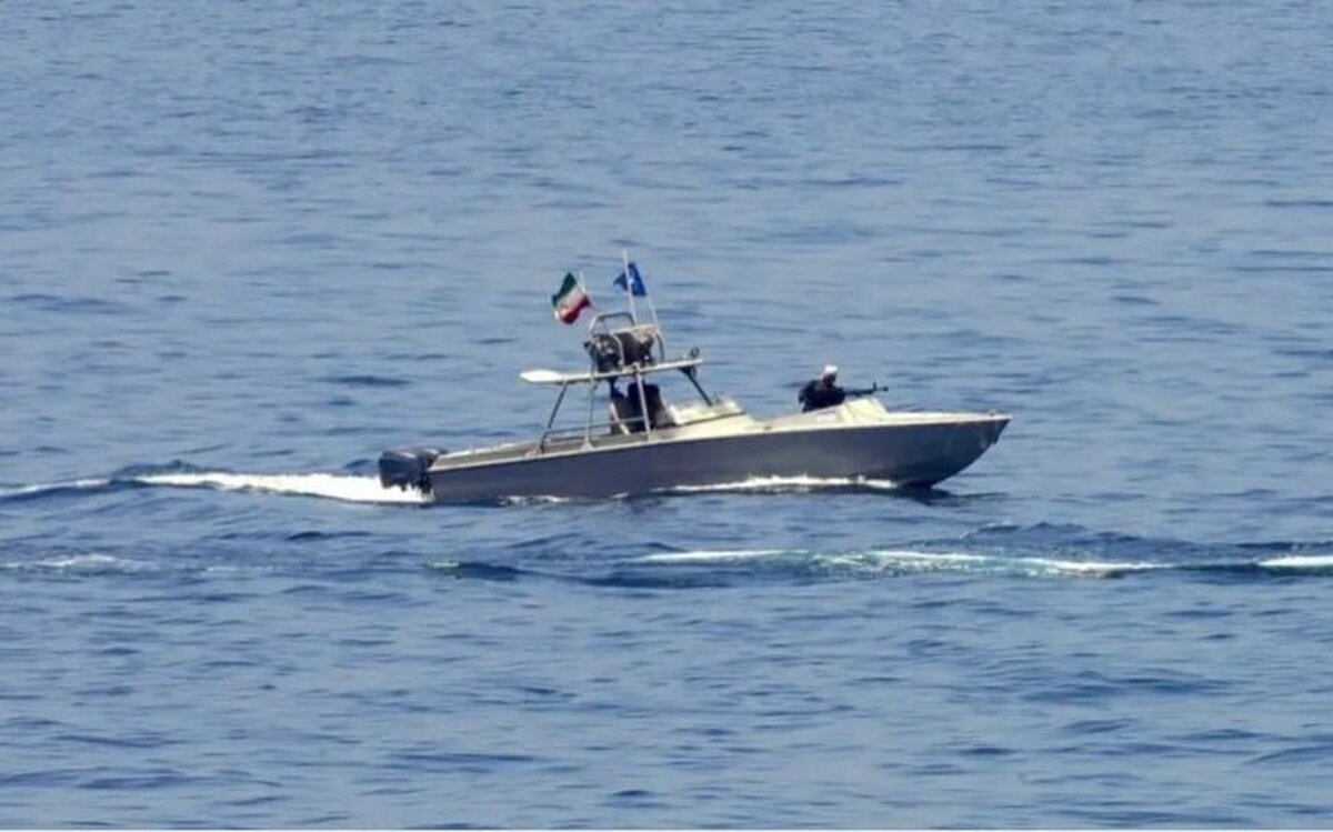 سپاه یک نفتکش با پرچم «توگو» و تحت مدیریت امارات را در ۶۱ مایلی بوشهر توقیف کرد
