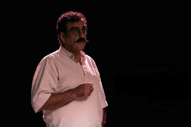مجری ممنوع‌الفعالیت بازیگر پر کار شد