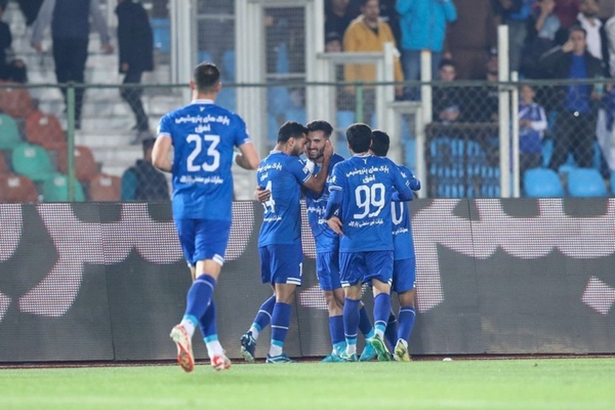 فیلم| واکنش شجاعی به نرفتن به استقلال: باشگاه تصمیم گرفت بمانم