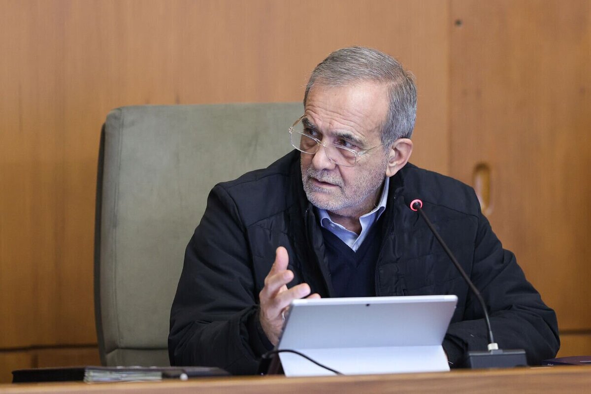 پزشکیان: کسانی که ارز ۲۸ تومنی می‌گیرند رانت‌خوارند