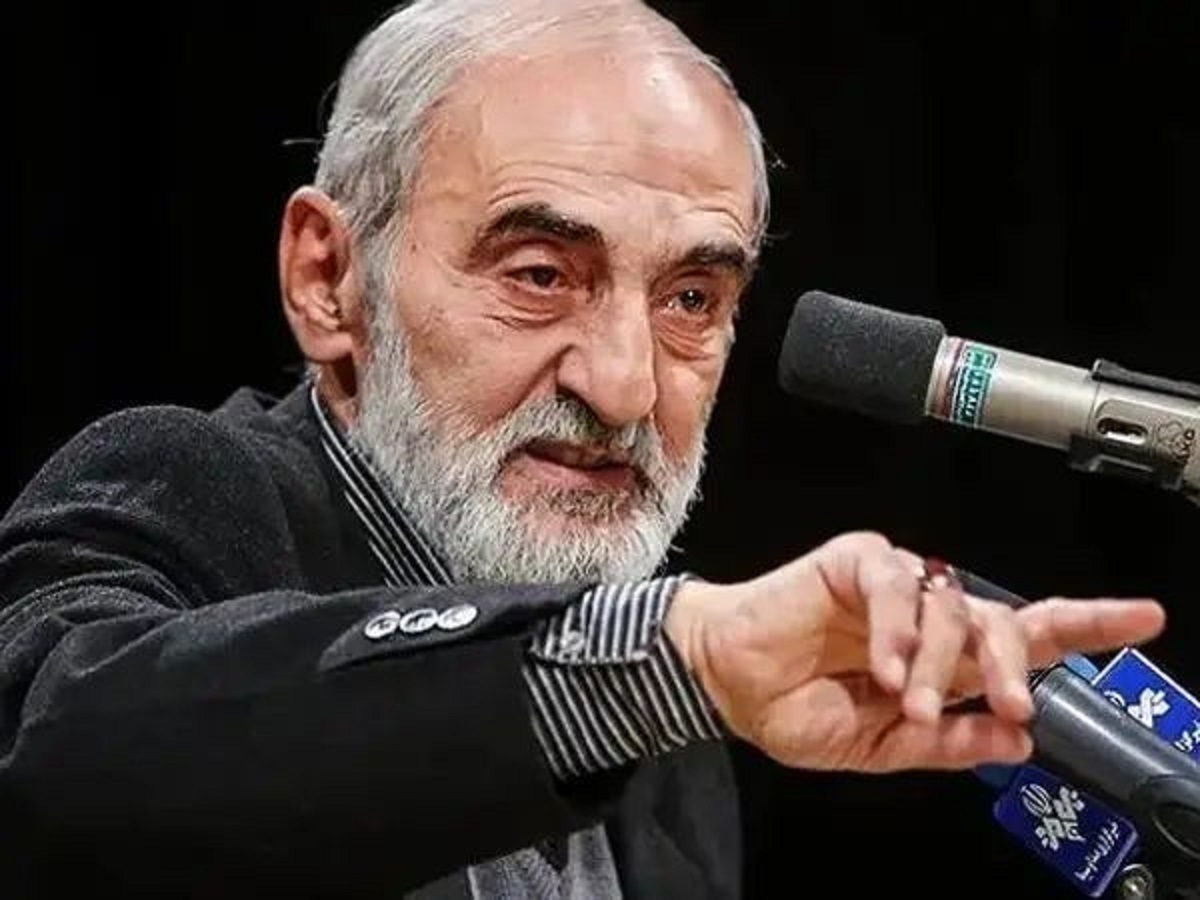 مذاکره غیرمستقیم با آمریکا بیرون و خارج از اشراف و اطلاع حضرت آقا صورت نمی‌پذیرد