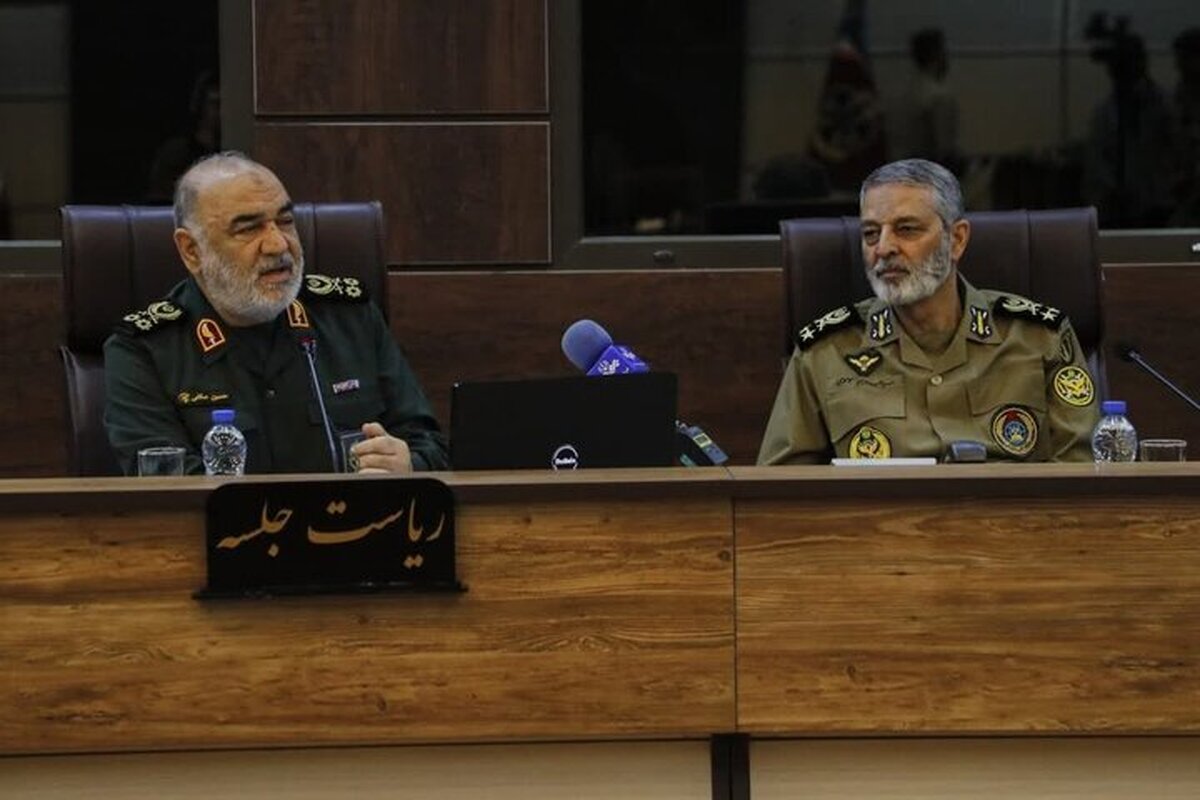 سردار سلامی: ارتش و سپاه می‌توانند برای همدیگر فدا شوند