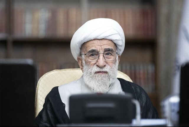 آیت الله جنتی: دشمنان به دنبال انتقام از ملت رشید ایران هستند