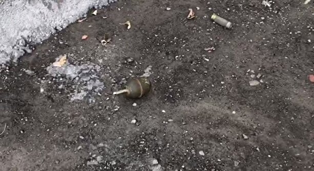 فیلم| کشف نارنجک اسراییلی از تروریست‌های مسلح در ملکشاهی ایلام